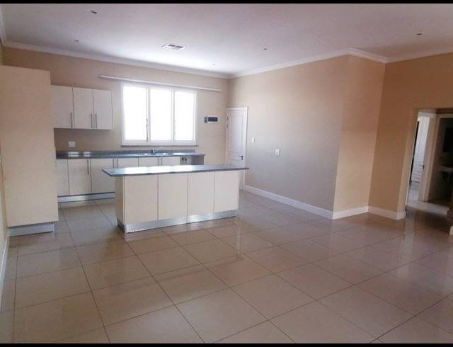 2 BEDROOM APARTMENT TO LET IN POINT WATERFRONT